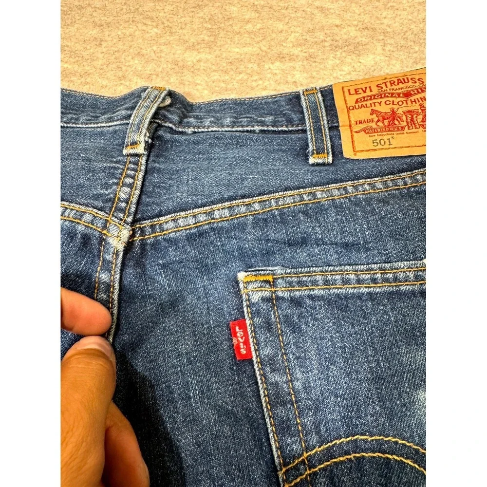 Levis 501 Original Jeans Mens 38x32 Blue Denim Classic Straight Leg‎ Button Fly
